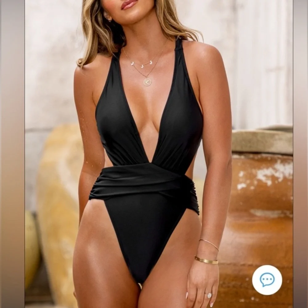 Black Plunge One-Piece Swimsuit size L <<<<215>>>>